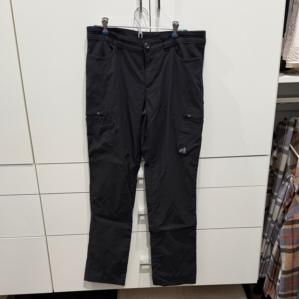 Eddie Bauer Women's Black Straight Leg Pants. FirstAscent line. Size 12